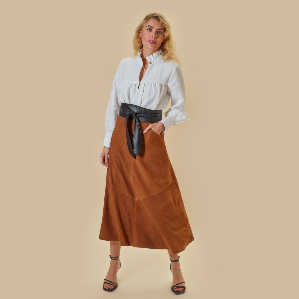 Lyra White Linen Blouse